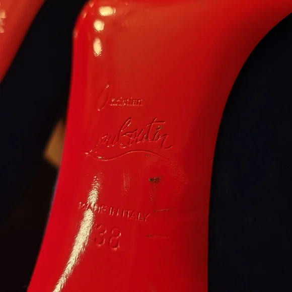 Christian Louboutin Pigalle Follies 38 - Picture 13 of 13